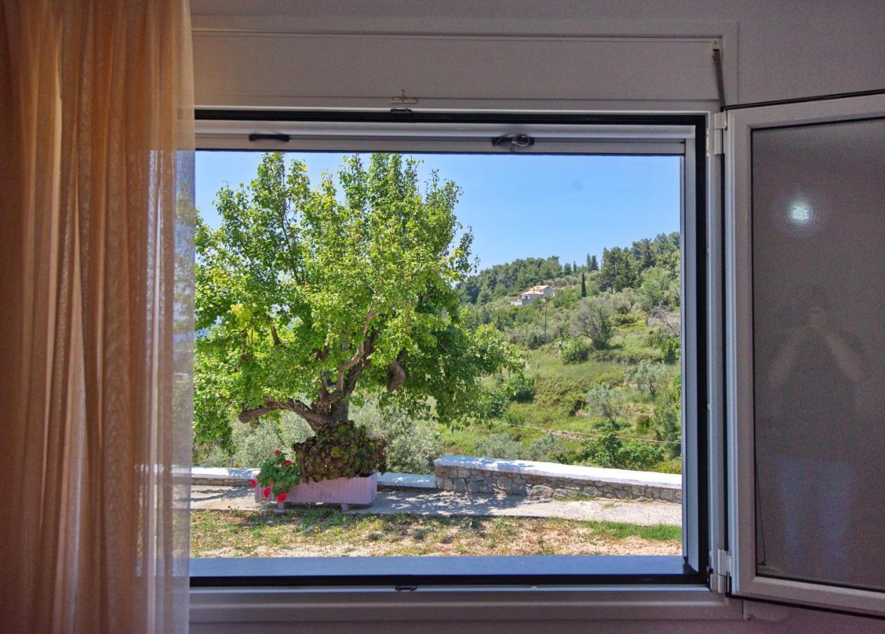 Myrtilo Cottage Votsi  Exterior foto